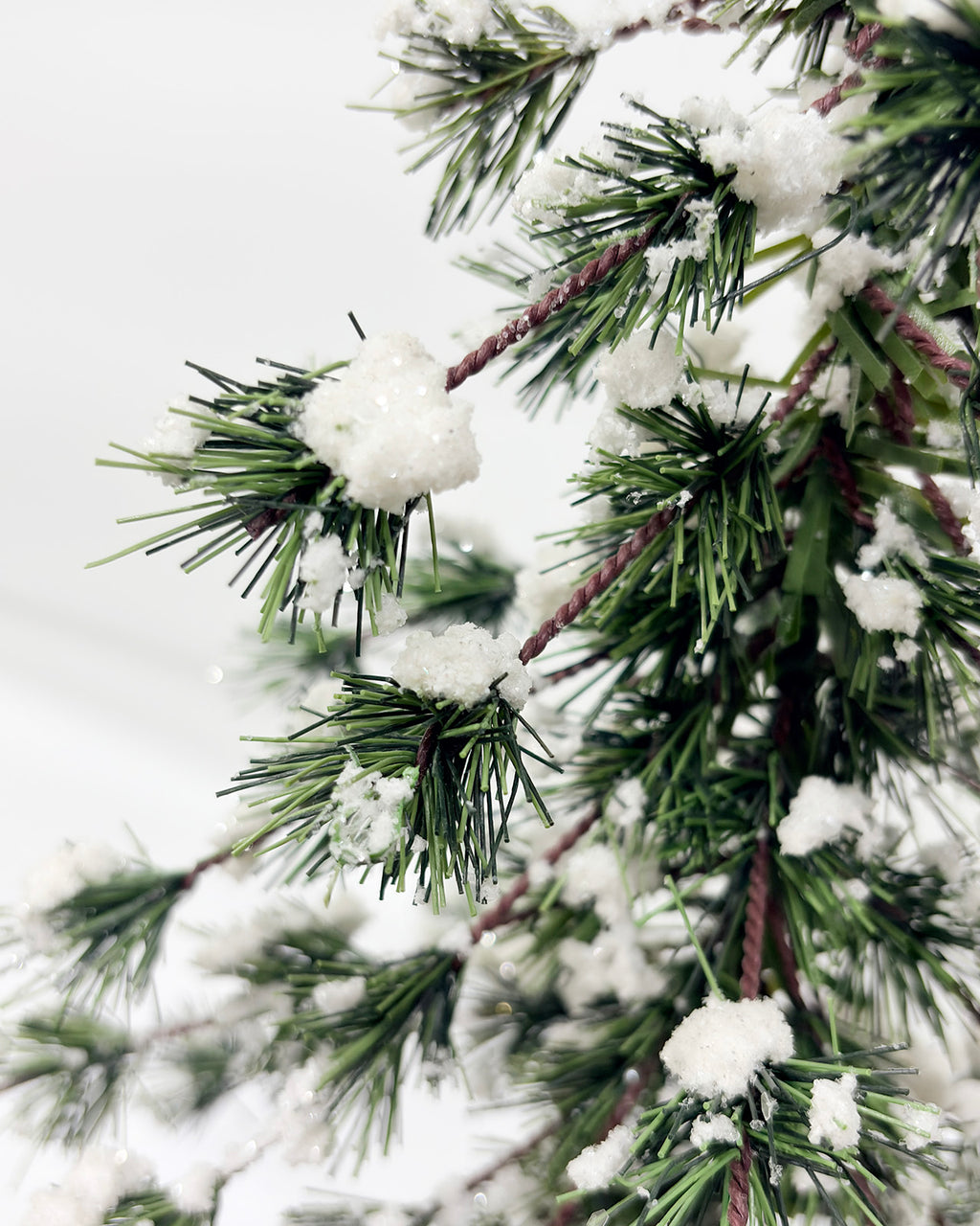 Mini Christmas Tree 30" – Hardneedle Flocked Greenery with Burlap Base – YCY024-53-30TB
