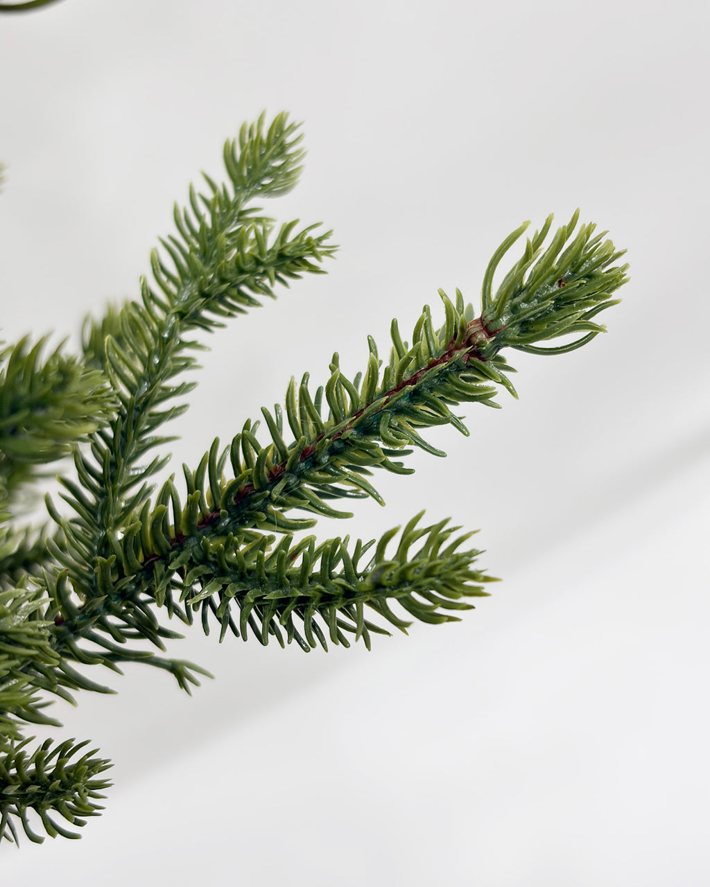 Mini Christmas Tree 36" – Classic Greenery with Burlap Base – YCY025-58D-36TT