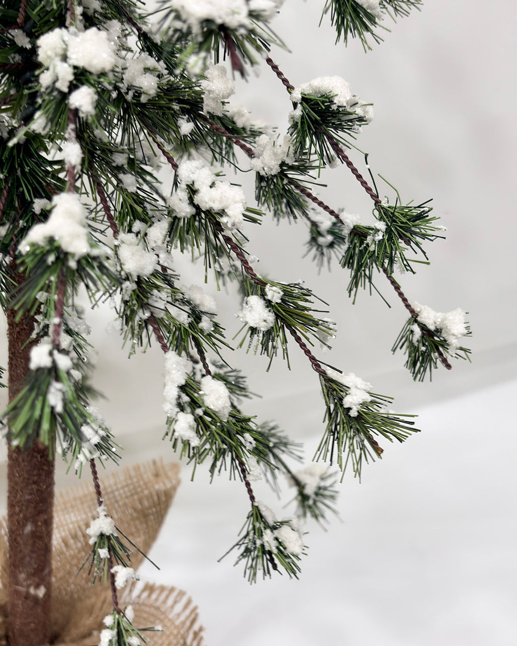 Mini Christmas Tree 18" – Hardneedle Flocked Greenery with Burlap Base – YCY024-53-18TB