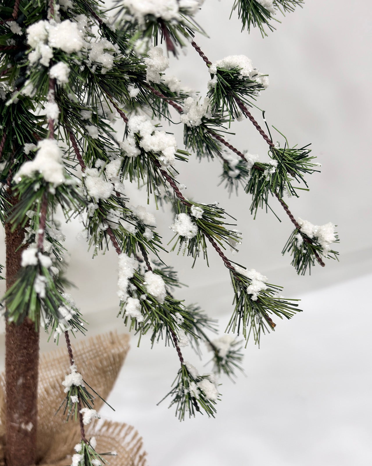 Mini Christmas Tree 18" – Hardneedle Flocked Greenery with Burlap Base – YCY024-53-18TB