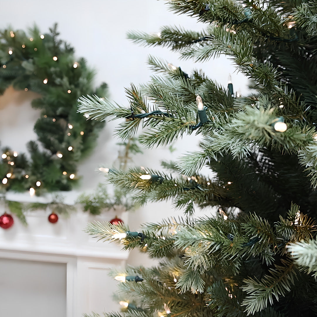 Pre-Lit Potted Pine Christmas Tree, 4 ft (S48FW23-138T-174LED)