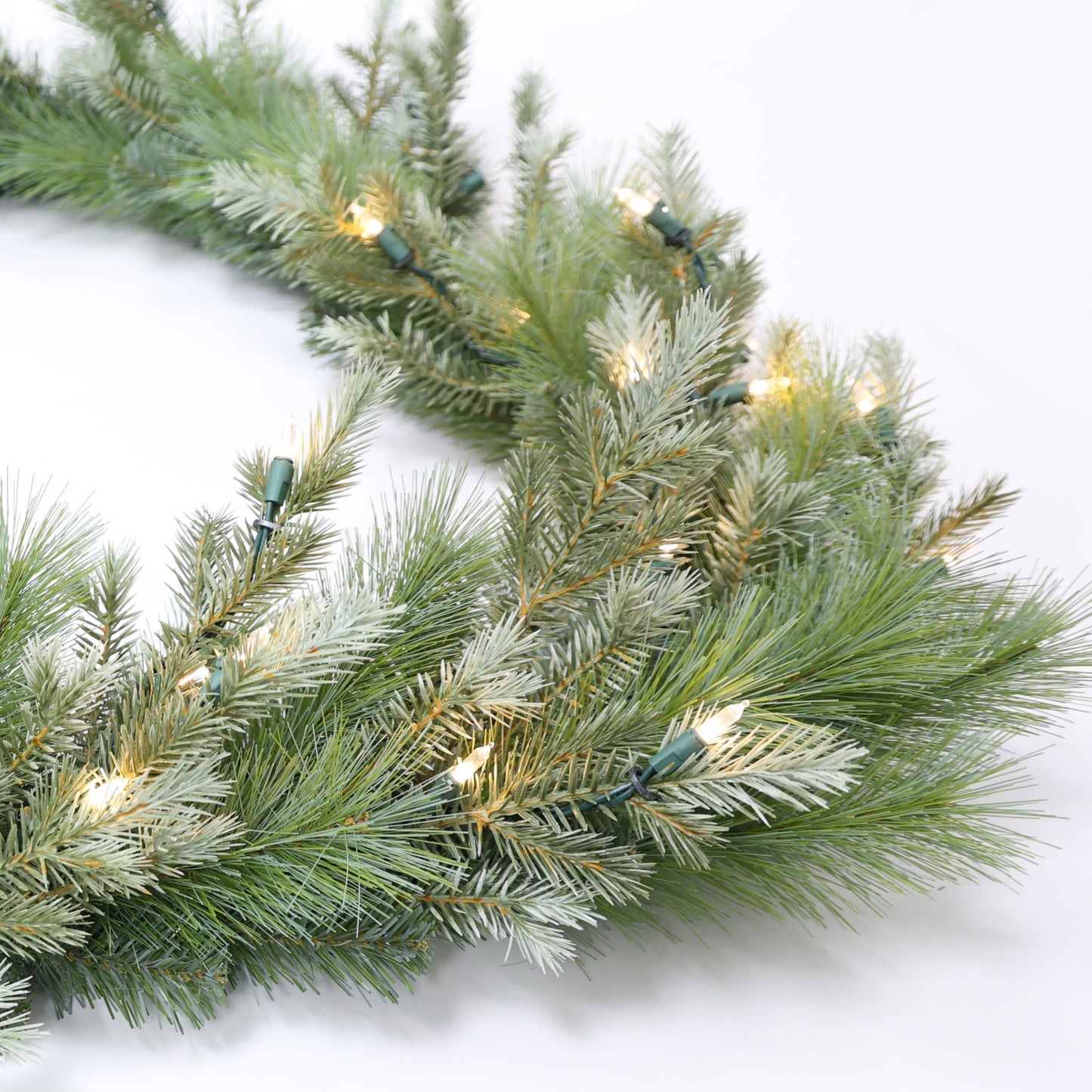 Pre-Lit Warm White LEDs Garland (G108FW12-169T-72LED )