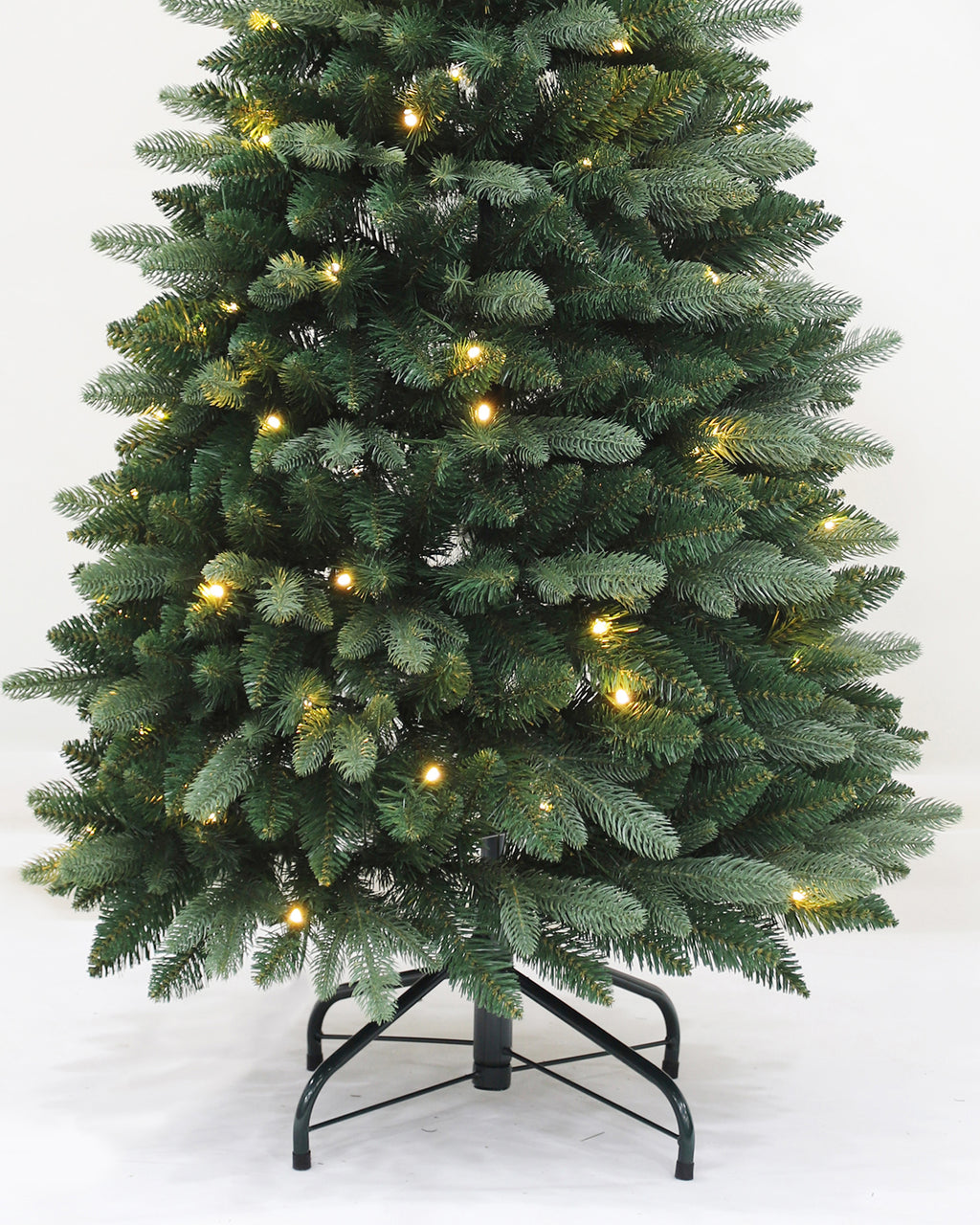 Pre-lit Christmas Greenery Tree 5FT – Sprayed Dots Fir – B60FW33-511T-100LED