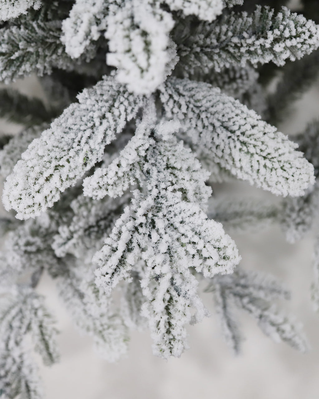 Pre-lit Christmas Greenery Tree 7FT – Frosted Cloud Fir – B78FW53-797TF