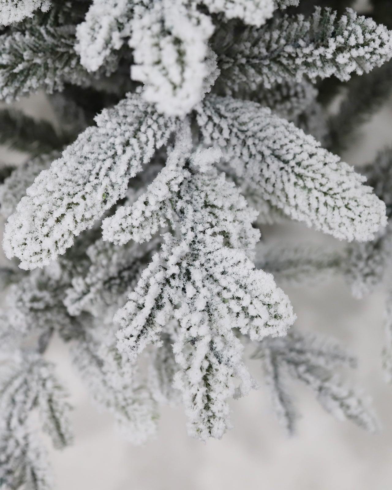 Pre-lit Christmas Greenery Tree 7FT – Frosted Cloud Fir – B78FW53-797TF
