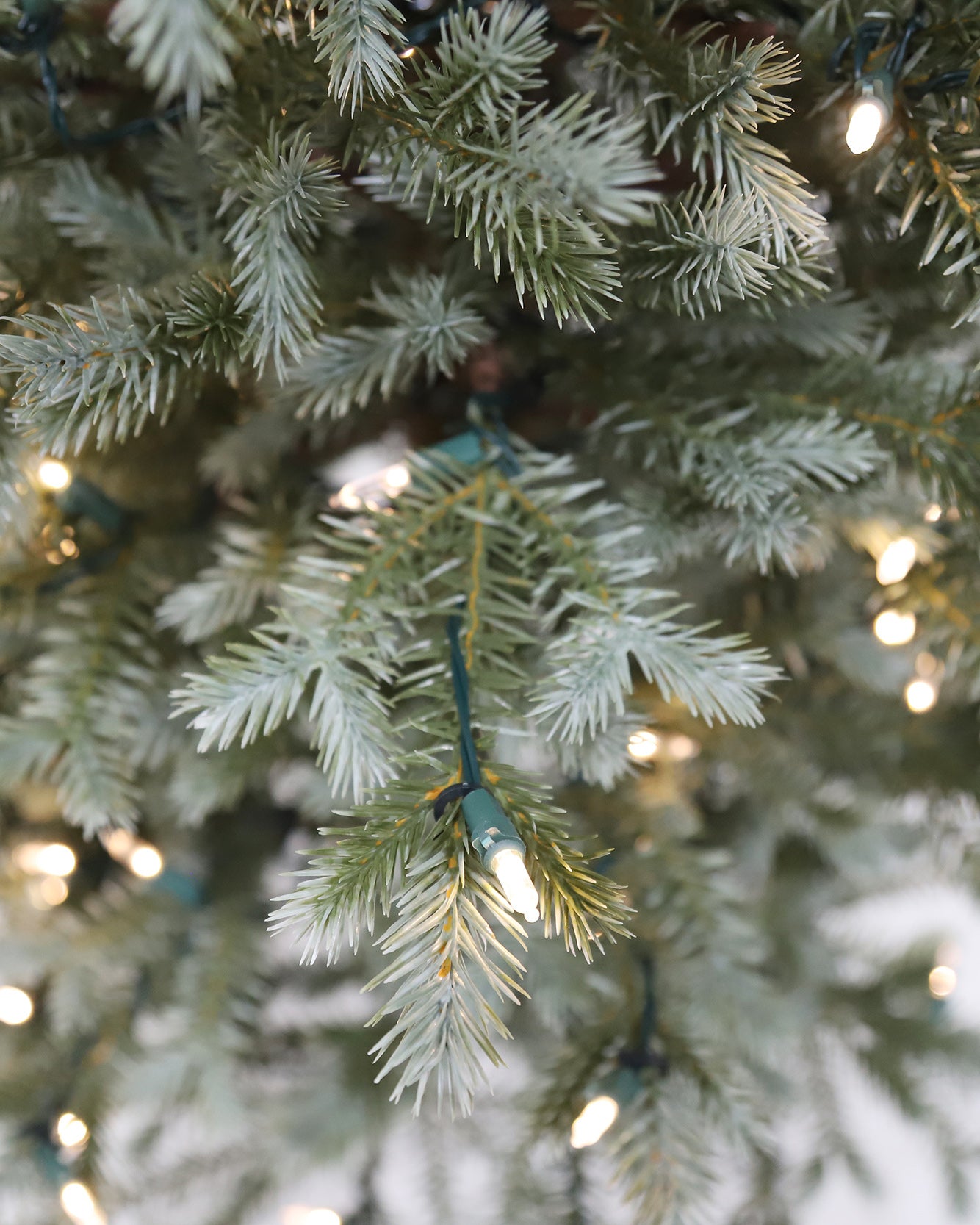 Pre-lit Christmas Greenery Tree 6FT – Vintage Spruce – B72FW30-276T-X