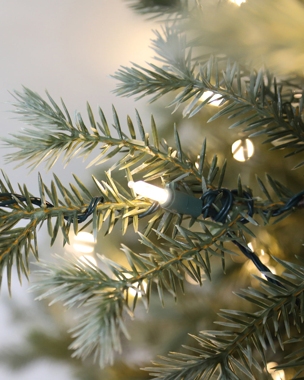 Pre-lit Christmas Greenery Garland – Vintage Spruce – G108FW10-128T-X